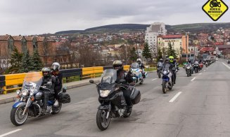 Spectacol motoristic pe străzile Clujului. Au rulat "cot la cot" cu polițiștii