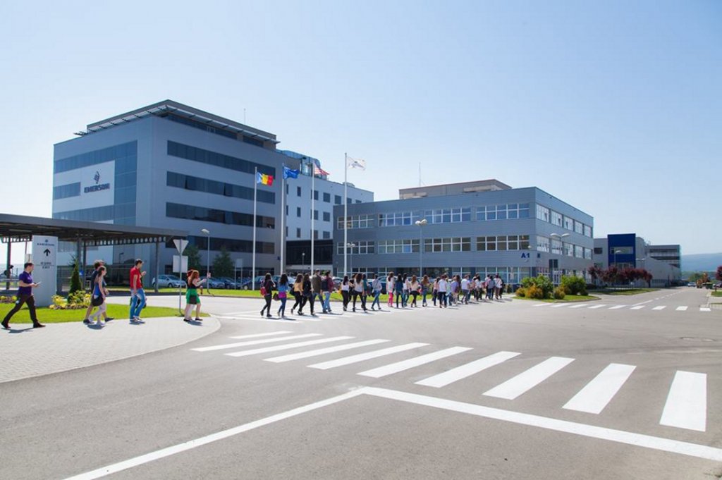 Companiile din parcurile industriale ale Clujului îşi vaccinează angajaţii pe cheltuiala proprie