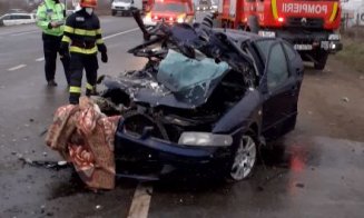 ACCIDENT GRAV între Cluj și Gilău. O persoană a murit și alte două au rămas încarcerate