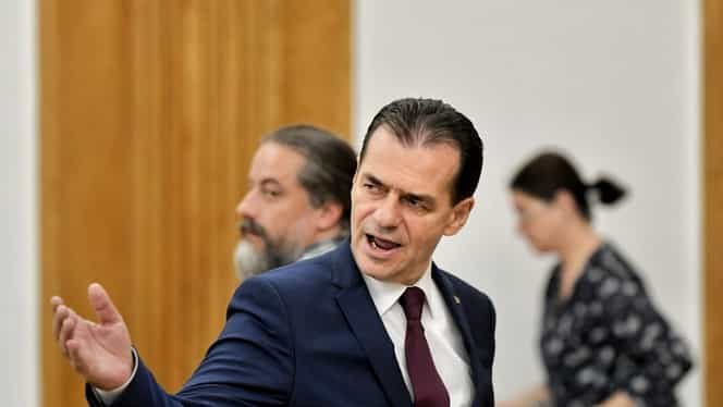 Orban arată spre USR-PLUS: „Răspunderea politică exclusivă pentru menținerea în funcție a lui Voiculescu aparține partidului care îl susține”