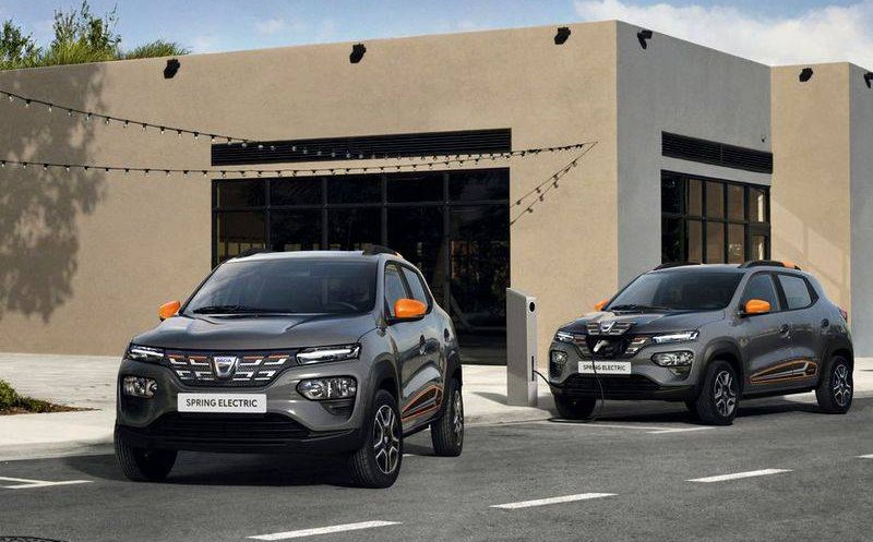 Noua Dacia electrică, vândută cu 7.700 de euro. Producătorul, asaltat de precomenzi
