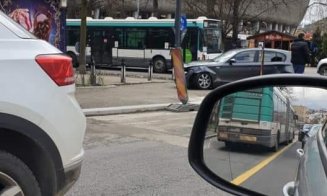 Accident cu două mașini lângă Cluj Arena