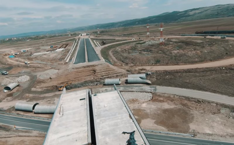 Care e stadiul lucrărilor pe Autostrada Sebeş - Turda. Imagini de la nodul rutier Teiuş