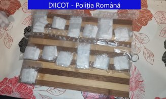 Percheziţii la traficanți de droguri  în Cluj și în alte trei județe. Polițiștii au dat peste arme, cannabis și zeci de mii de euro