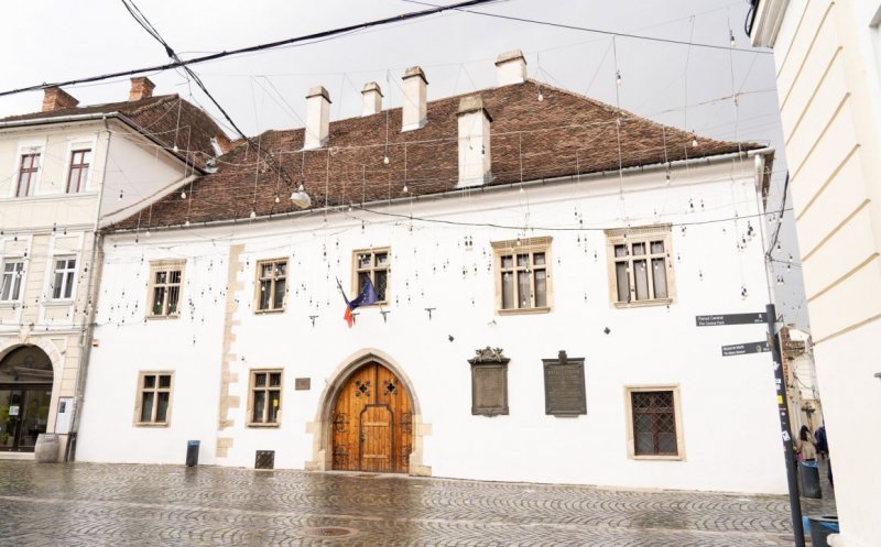 Renaște o clădire-simbol a Clujului. Casa Matei Corvin, restaurată cu finanțare de la statul român