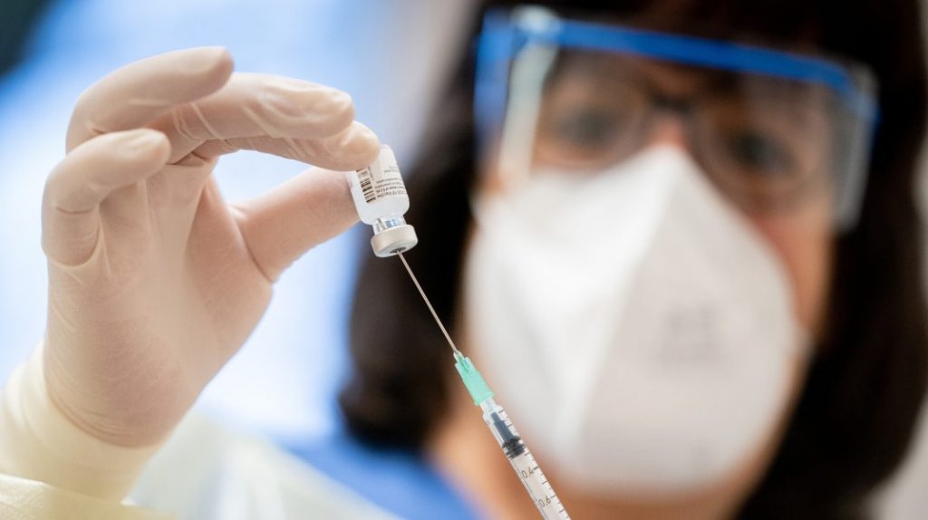 Rapelul va putea fi făcut în alt centru de vaccinare față de cel în care s-a primit prima doză