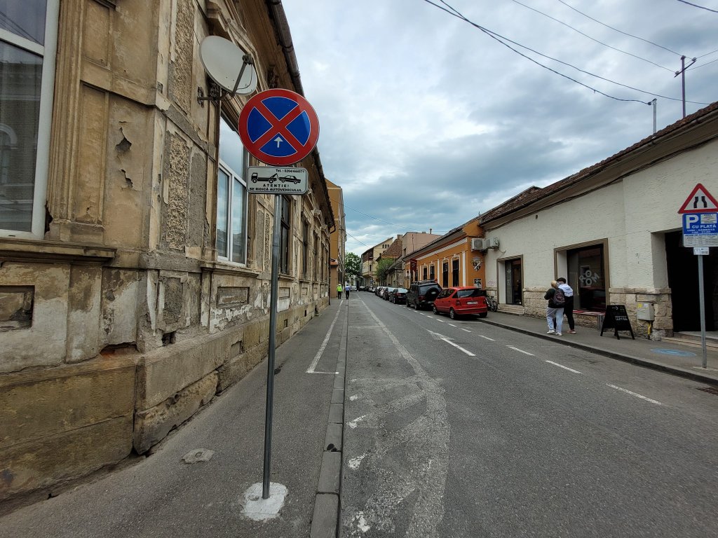 Gata cu parcarea gratuită în centrul Clujului
