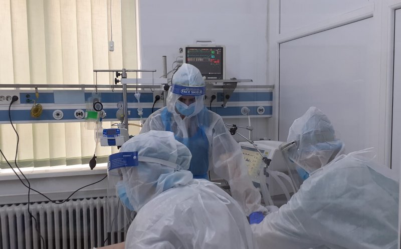 Mai puține cazuri noi de coronavirus la Cluj. Cele grave rămân însă la același nivel