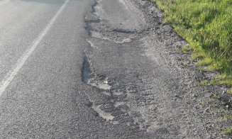 Dum județean din Cluj, mâncat de gropi, la doar un an de la modernizare