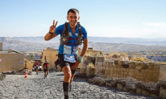 Ultramaratonistul Vlad Pop va urca pe cel mai înalt vârf din Europa, pentru a ajuta copiii bolnavi să meargă la școală