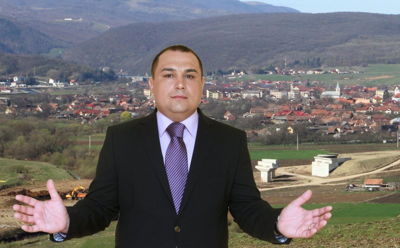 Băieții deștepți ai primarului din Gilău se pregătesc să se "înțepe" la resursele comunei. Gelu Topan tace