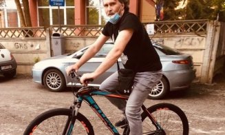 "L-am ascultat pe Boc şi mi-am cumpărat bicicletă ca să poluez mai puțin. După 19 zile de pedalat a fost furată de la etajul 8 din scară cu interfon"