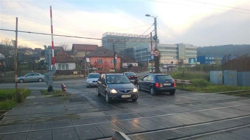 Bani prin PNRR pentru Pasajul de Taietura Turcului. Boc, despre podul de la intrare in Baciu: ''Nu e sub controlul nostru, ca ii mancam cu fulgi cu tot''