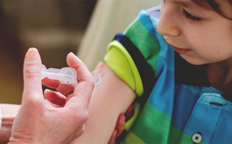 Israelul a început vaccinarea copiilor de 12-15 ani