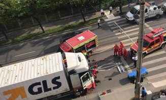 ACCIDENT MORTAL în Cluj-Napoca. L-a strivit cu TIR-ul pe trecerea de pietoni de pe Bulevardul Muncii