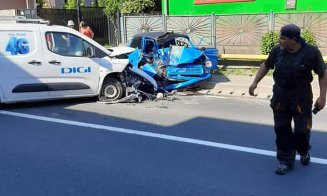 Un polițist de 38 de ani a murit într-un accident rutier. Bărbatul conducea un trabant