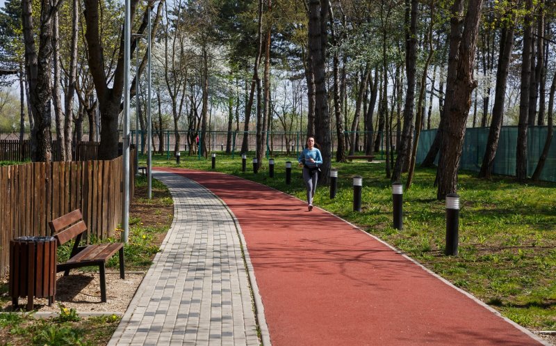 Un bărbat a fost prins masturbându-se într-un parc din Cluj