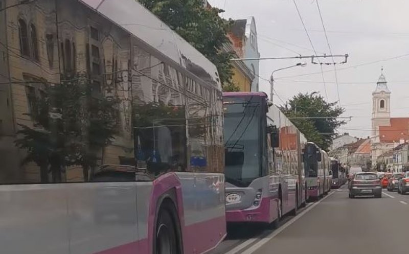 Cum arată Vinerea Verde la Cluj. "Asa e și în Londra, însă acolo lumea circulă cu ele, la noi toți îs domni și circulă cu mașina ... "