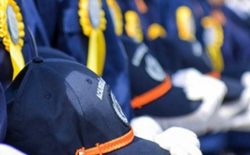Admitere 2021. Sute de locuri disponibile la Academia de Poliție. Calendar înscrieri, probe, condiții