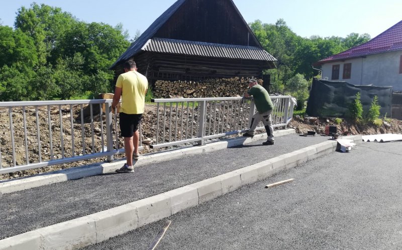 Podul din Văleni, reconstruit de la zero, redeschis circulației