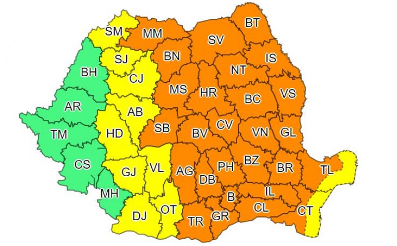 Mesaj nou de vreme severă! COD GALBEN de furtuni și caniculă la Cluj