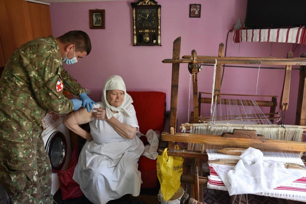 Continuă campania „Orașul vaccinează satul” la Cluj