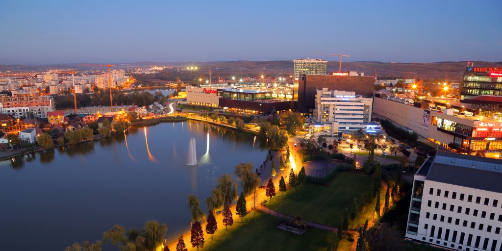 A MURIT după ce a căzut de la etajul 7 al unui bloc din Cluj-Napoca. Poliţia a deschis dosar penal pentru ucidere din culpă