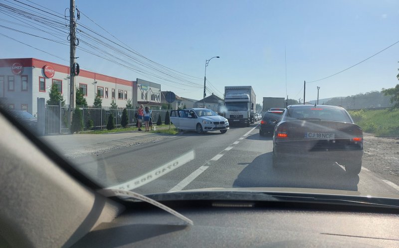 Accident în Apahida. Traficul în zonă, dat peste cap
