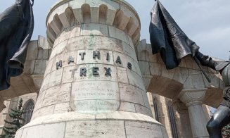 Statuia lui Matei Corvin, vandalizată din nou