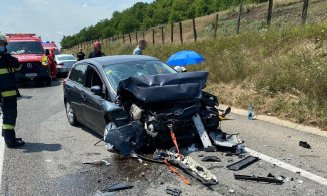 Încă un accident la Cluj. Implicate, două mașini și un TIR/ Mai mulți răniți