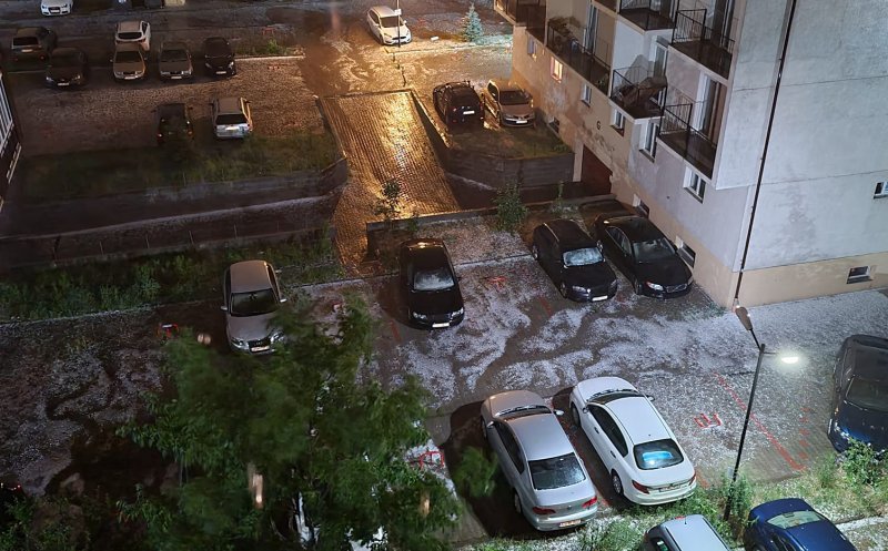 Deputatul Radu Moisin: „Clujenii nu au fost avertizați de furtuna devastatoare.” Va cere explicații miniștrilor