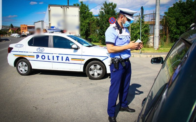 Tupeu și inconștiență! Un clujean a încercat să-i păcălească pe polițiști cu un permis de conducere fals, "din Franța"