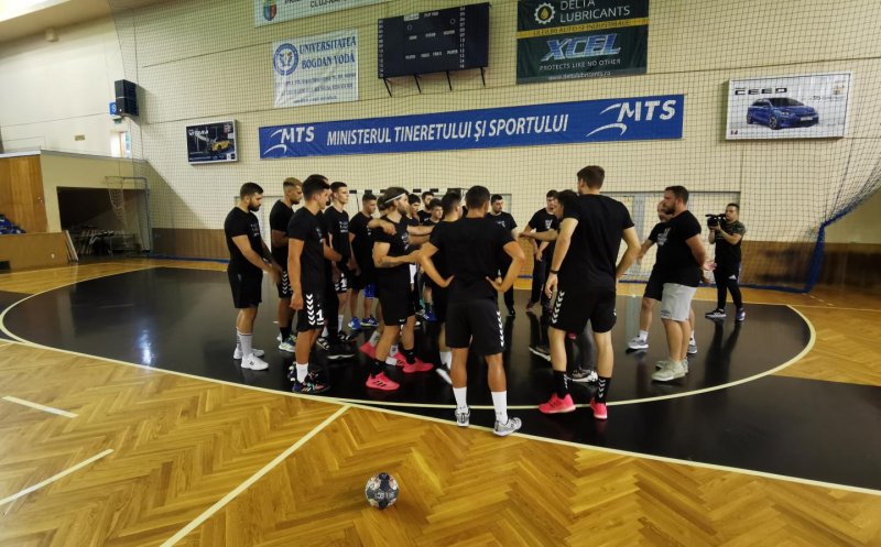 Handbaliștii Universității Cluj vor juca două partide amicale cu Poli Timișoara