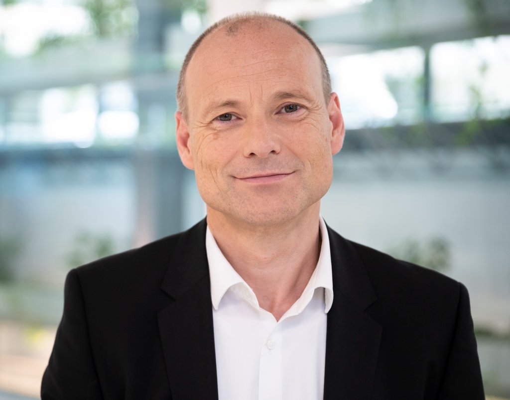 NTT DATA anunță lansarea NTT DATA EMEAL, o nouă companie operațională pentru Europa, Orientul Mijlociu, Africa și America Latină, condusă de Fritz Hoderlein