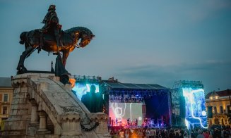 FESTIVALURILE in centrul Clujului ii impart pe clujeni in doua tabere: ''Cum va permiteti sa deranjati cetatenii ce merg zilnic la servici'' vs ''Lasati oamenii sa se distreze''