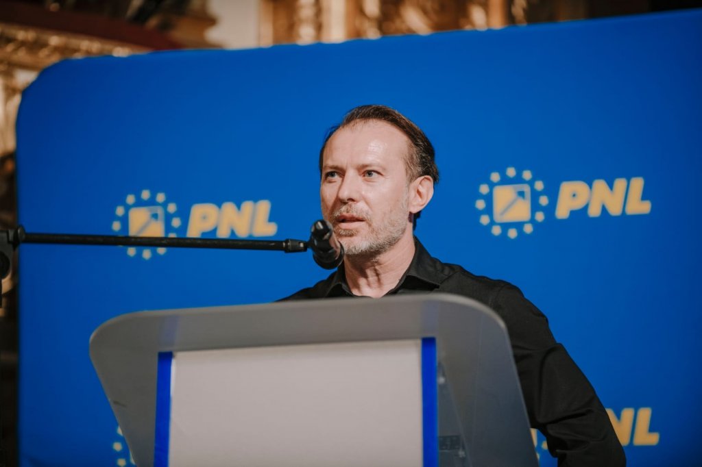Florin Cîţu şi-a depus candidatura la preşedinţia PNL: Intru în această cursă să câştig, să construiesc, să unesc PNL
