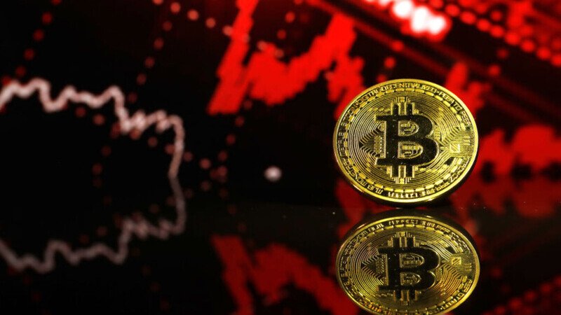 Bitcoin crește constant. A ajuns la maximul ultimelor trei luni