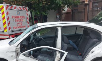 Accident pe Coposu. Tânăr GRAV rănit după un impact între o mașină și un TIR/ UPDATE: Tânărul a murit
