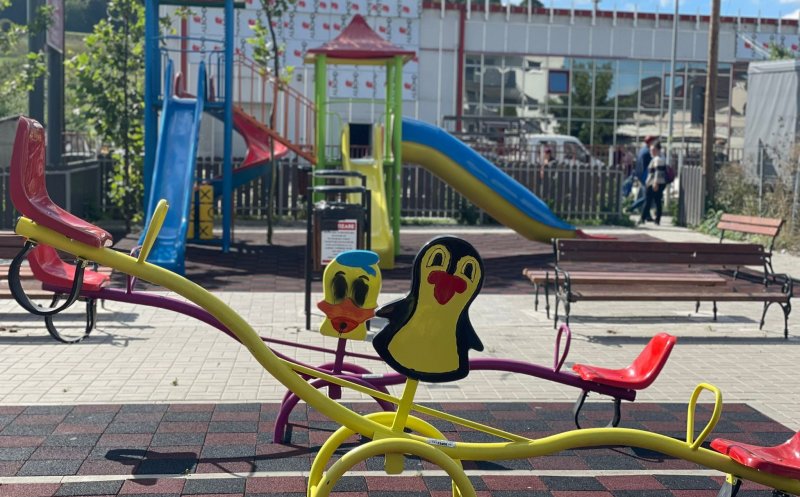 Parc de joacă nou în Florești. E dotat și cu camere de supraveghere