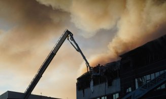 Clujenii vor să ştie când pot deschide geamurile după INCENDIUL de la Tetarom şi mesajul RoAlert