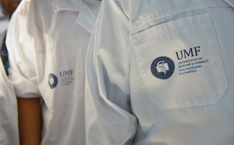 Mediciniştii de la UMF Cluj au început cursurile în sistem HIBRID: "Cât mai multe activități în laborator sau la patul bolnavului"