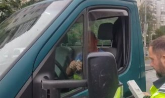 Șoferul care conducea MANGĂ prin Cluj a fost REȚINUT pentru 24 de ore