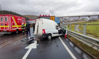 Accident la ieșire de pe A3 în Gilău. Trafic blocat