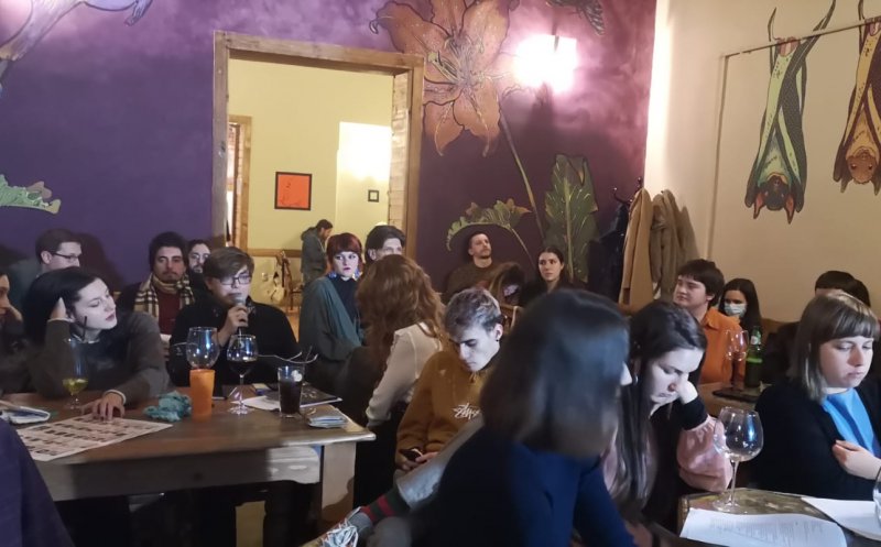 Insomnia a devenit BISTRO, cu meniuri personalizate pentru artiști, de un bucătar indian