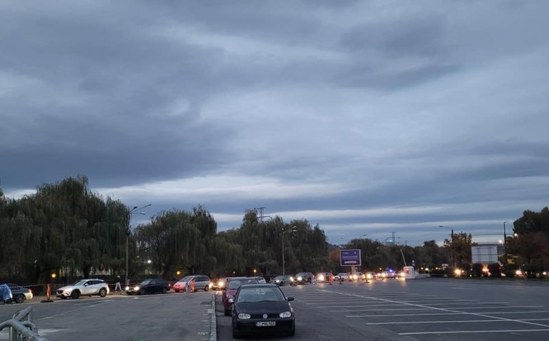 ''Hai România! Azi batem minciuna la noi acasă: la Drive e flux continuu și ieri am închis cu parcarea plină''
