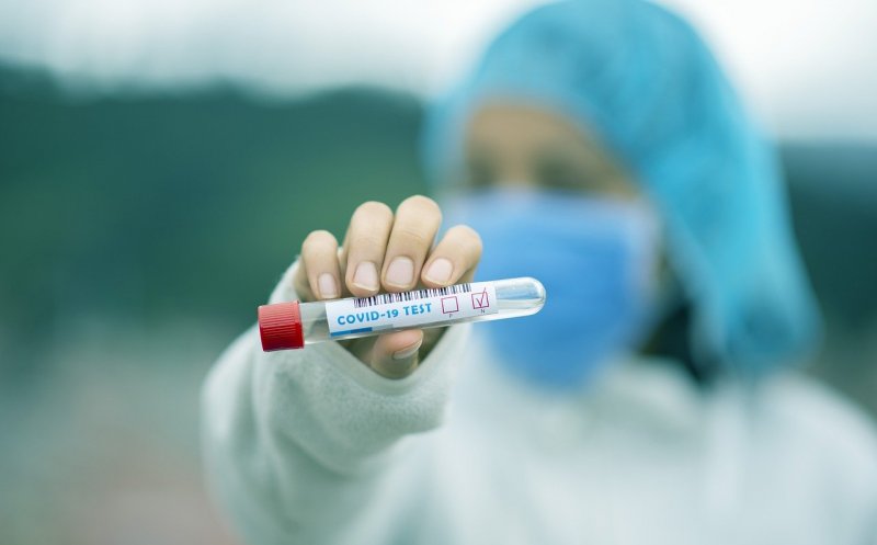 Aproape 70% din cazurile de COVID din ultima săptămână, la nevaccinați/ Clujul, printre zonele cu cele mai multe infectări