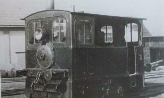 Locomotiva trenului care circula prin centrul Clujului. A transportat și statuia lui Matei Corvin