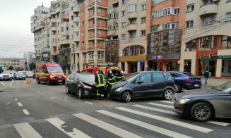Accident în Cipariu. O femeie a ajuns la spital