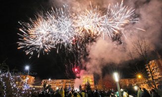 1 Decembrie a adus focuri de artificii și aprinderea iluminatului festiv la Turda