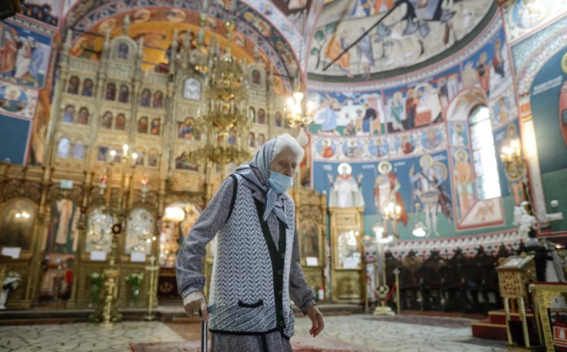 BOR face apel la libertatea religioasă şi refuză impunerea certificatului verde: "Biserica e un spațiu care oferă produse sau servicii vitale"